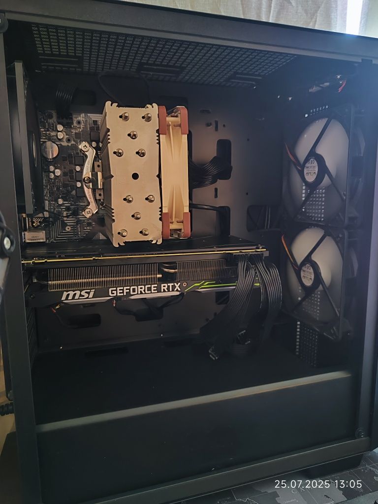 Геймърски i7 13700F,RTX 2080Ti 11GB,RAM 32GB DDR4,SSD 512GB