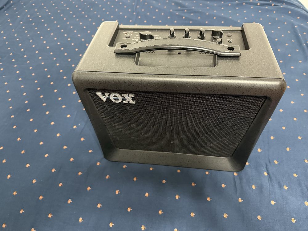 Chitara Ibanez serie RG + amplificator VOX VX15