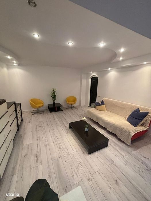 Garsoniera Mall Vitan  T64