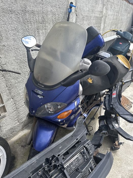 Scuter  piagio x9 250 cmc