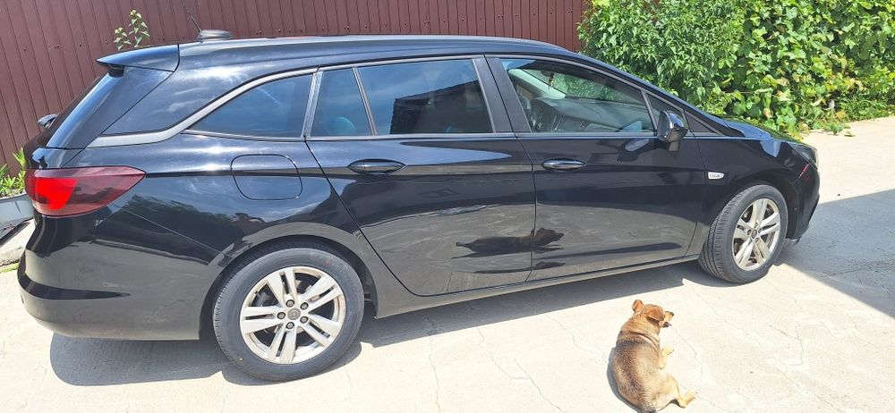 Opel astra k sport tourer