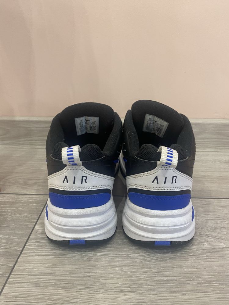 Маратонки NIKE Air Monarch IV
