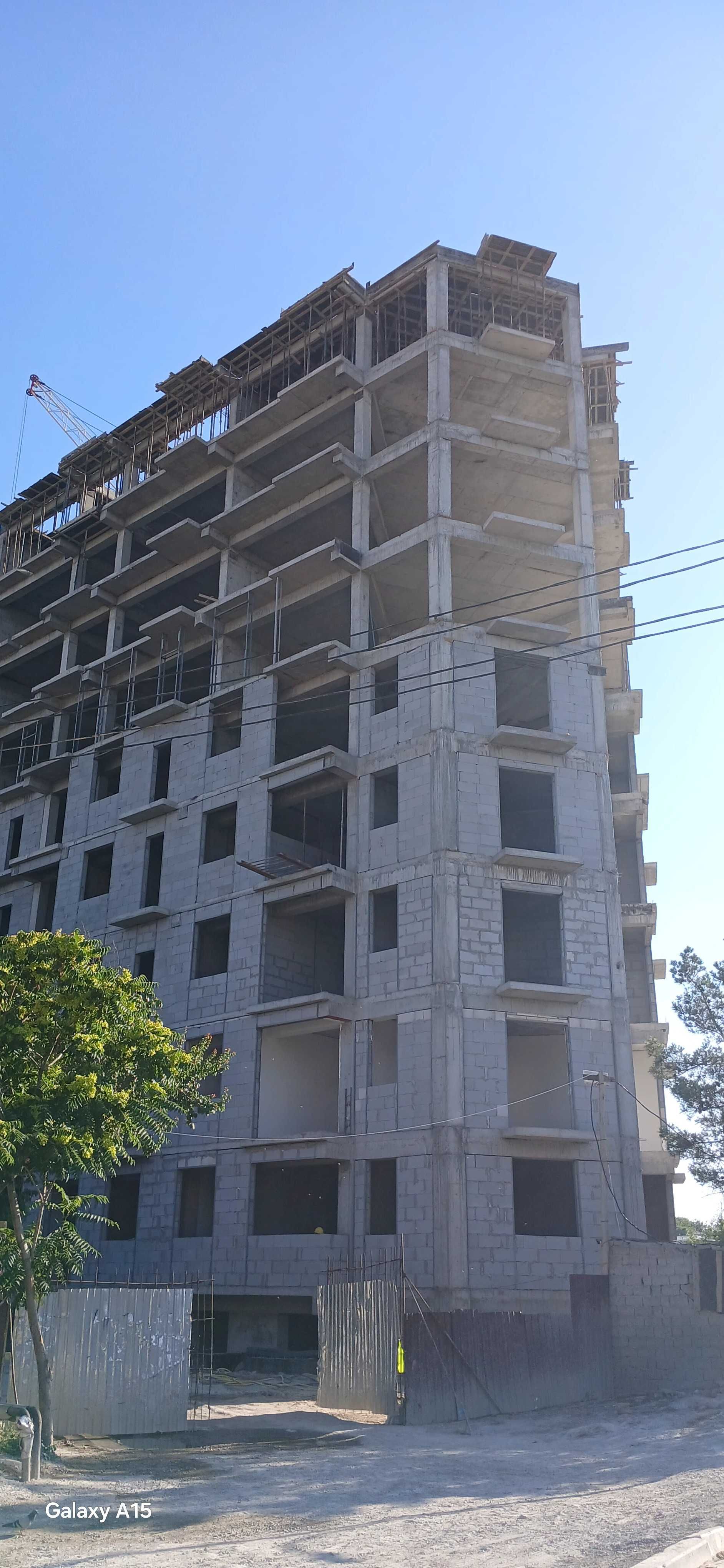 Новостройка квартира сотилади