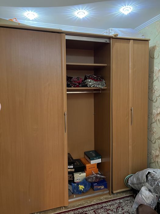 Раздвижной Шифоньер купе