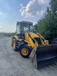 Închiriez buldoexcavator, Bobcat, excavator, buldozer, compactor, vola