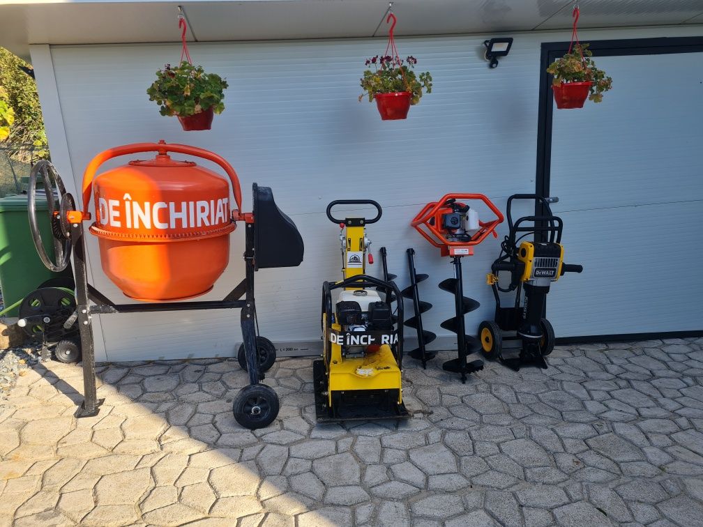 Închiriez scule profesionale