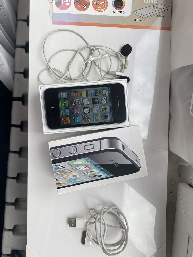 Iphone 4s ios6 продаю динозавра раритет