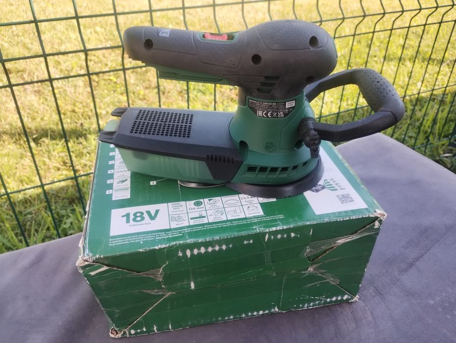 Șlefuitor Bosch Advancedorbit 18 an 2023