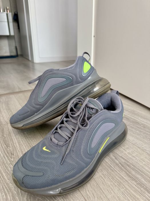Nike airmax 720 gri
