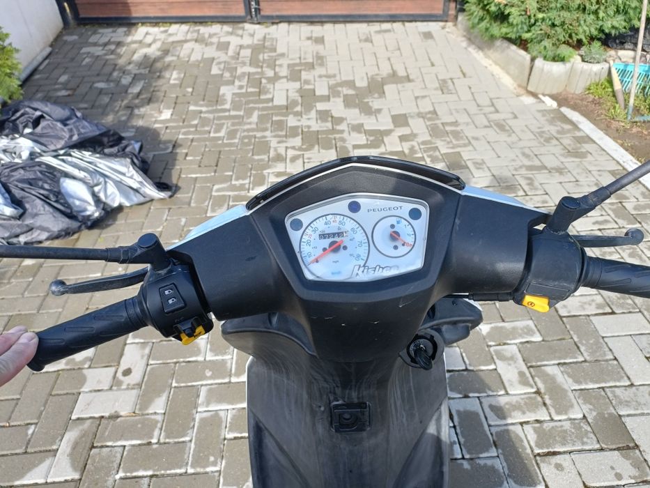 Vand Scuter 49cm3 Peugeot Kisbee 4t 2011 Import Germania