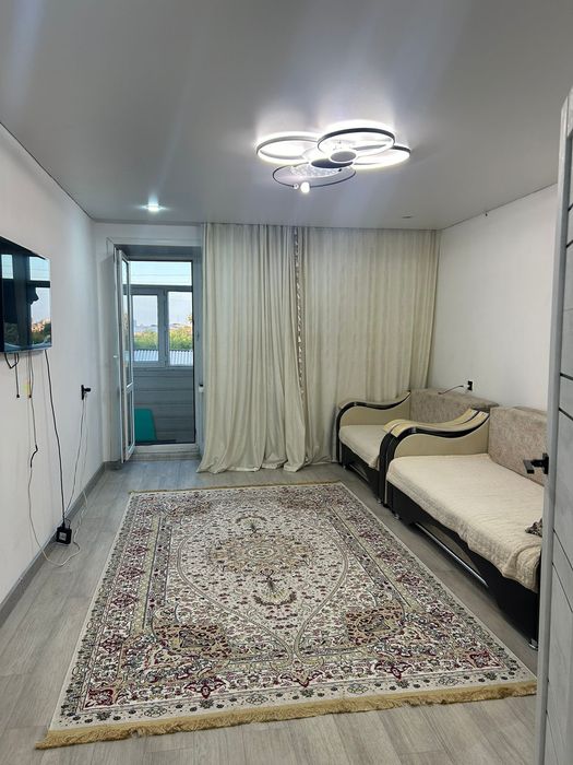 Продаю квартиру 3 комнатную улучшенной планировки.