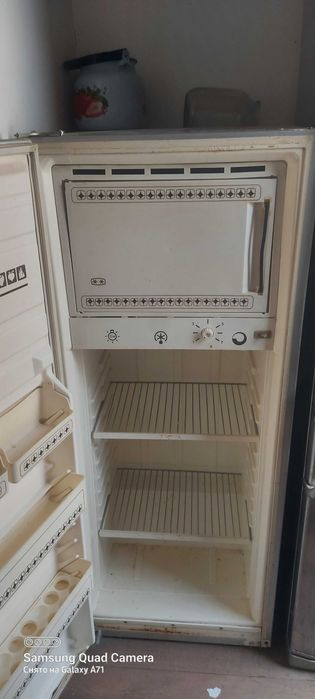 Холодильник  бу срочно  продаю