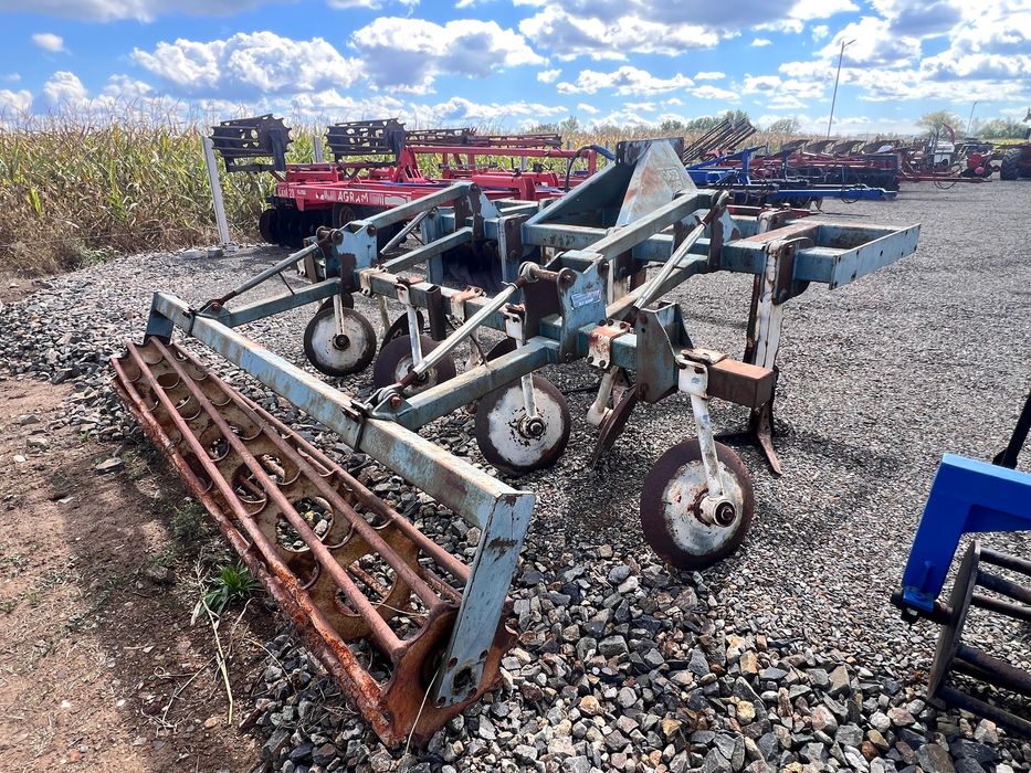 Gruber roto scalificatot de 3 m cu 7 dinti