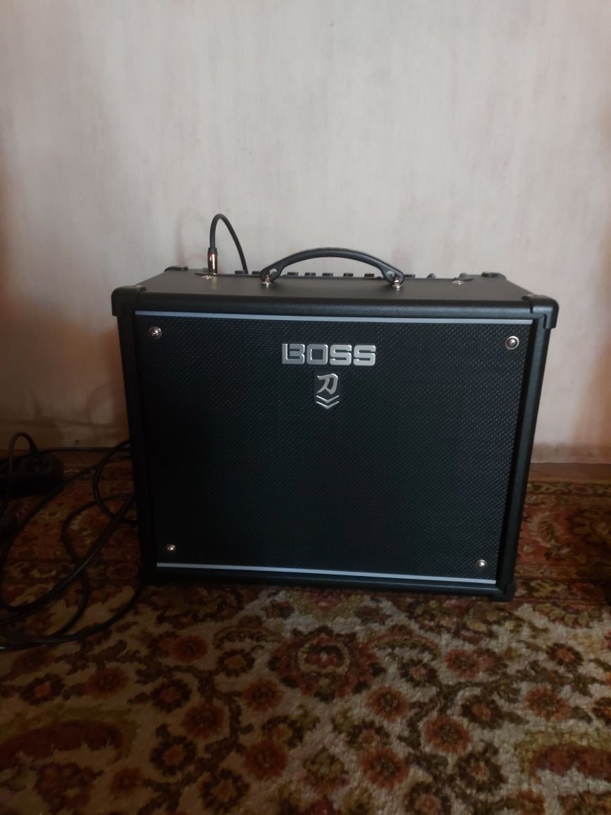Cort CR50 + BOSS katana 50 MkII