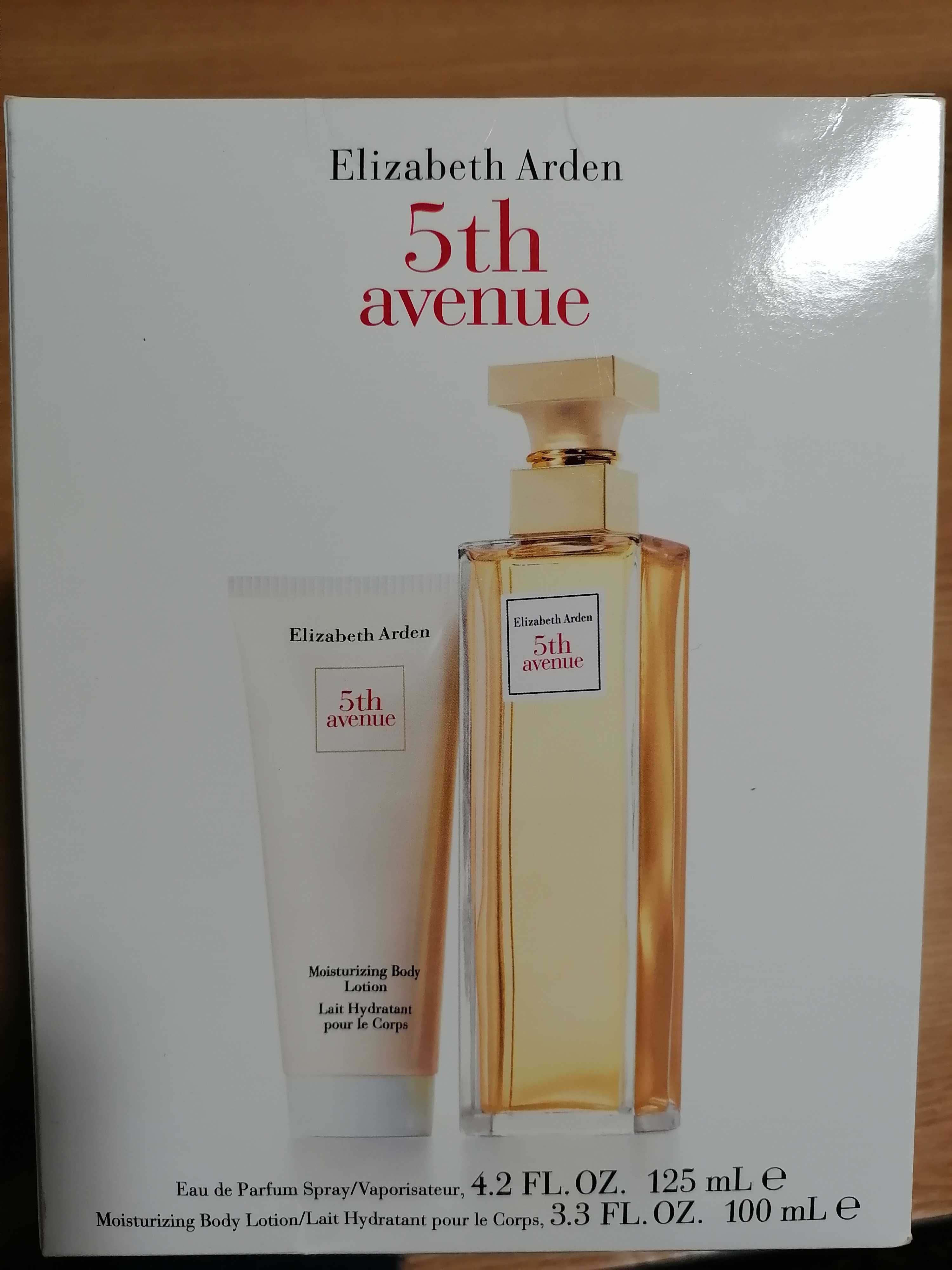 Set nou Elizabeth Arden parfum și loțiune de corp