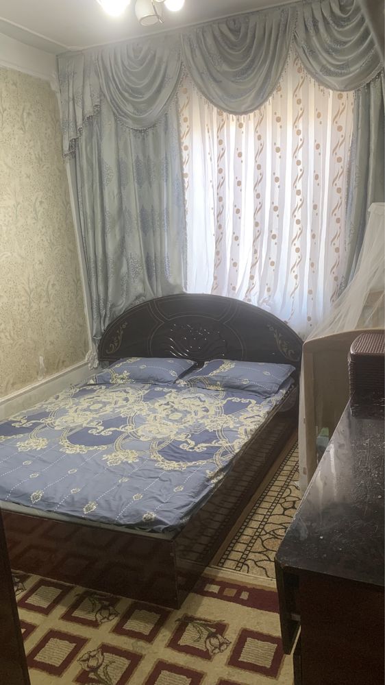 Uy sotiladi Yunusobod 16 kvartlal Turkiston restorani orqasida