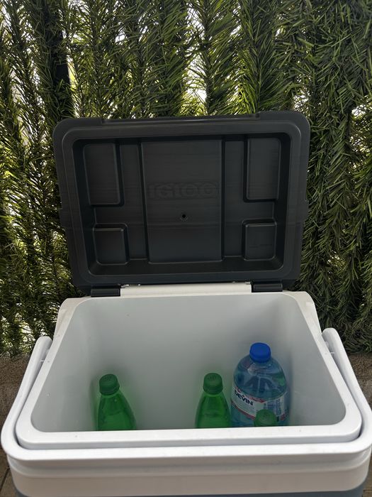 Хладилна чанта Igloo  24 литра и 27 литра Passive CooL