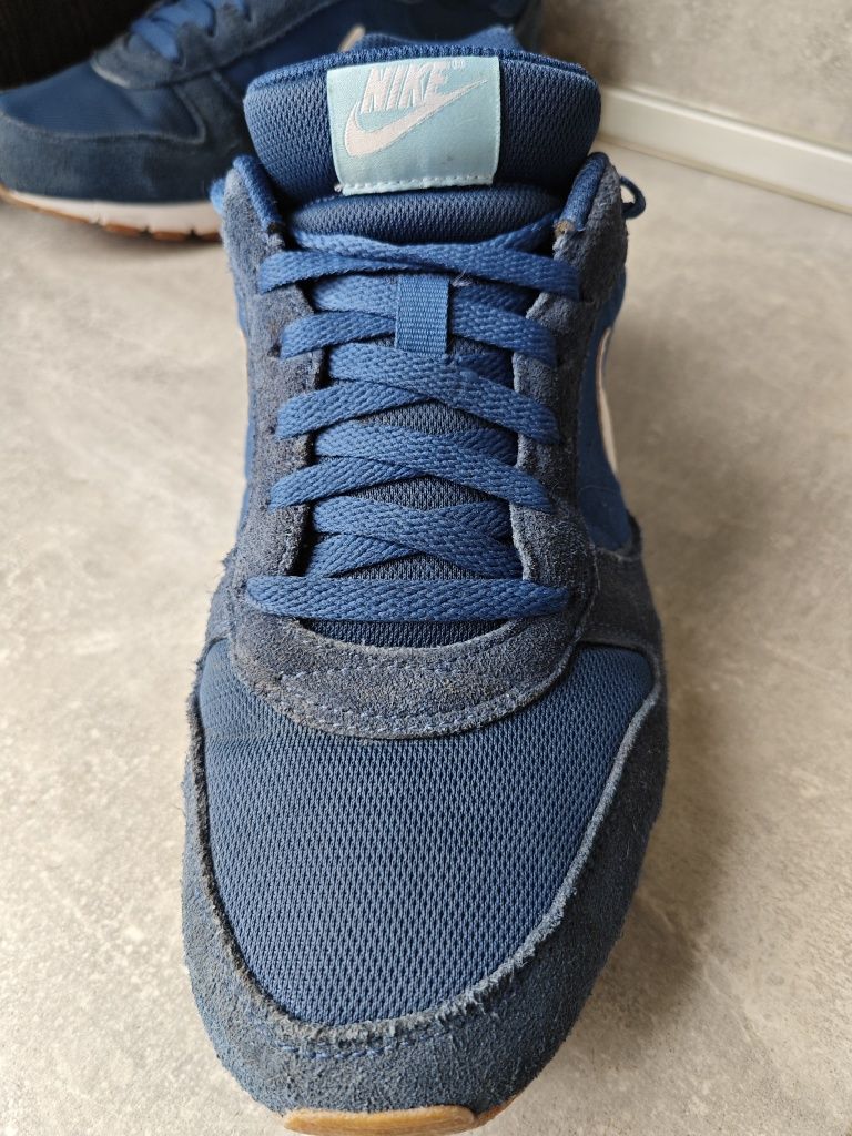 Маратонки Найк Nike Nightgazer-44.5 номер
