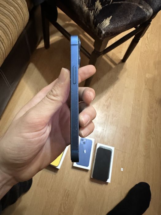 iPhone 13 ,13mini и XR