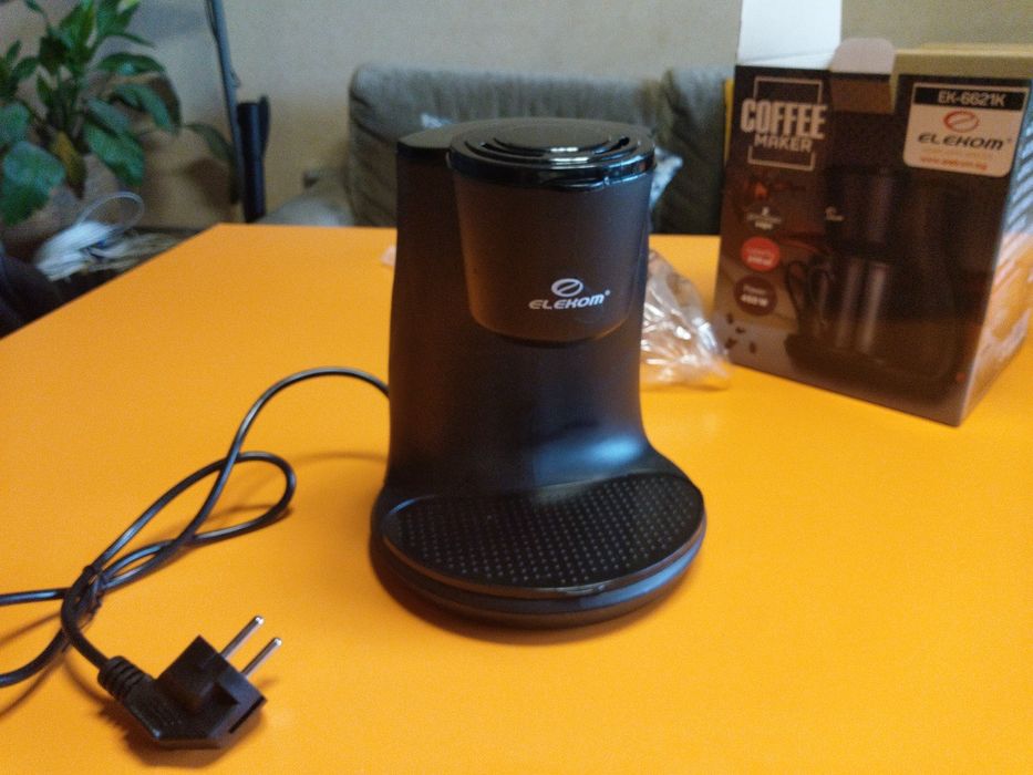 Кафе машина Elekom