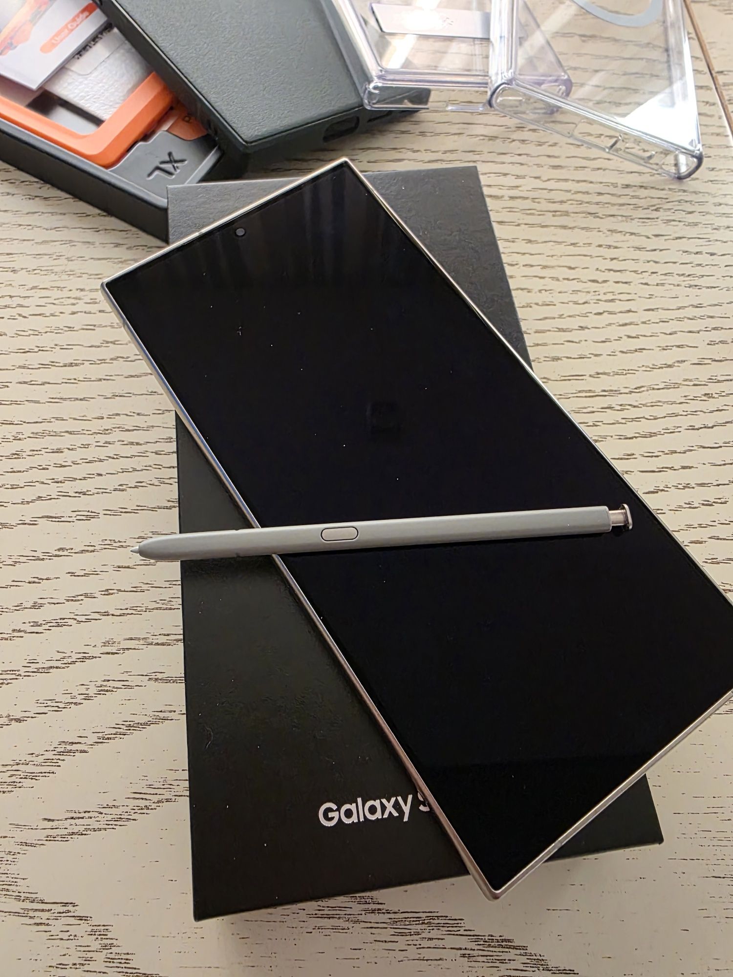 Samsung s24 Ultra 512 + Безжично зарядно