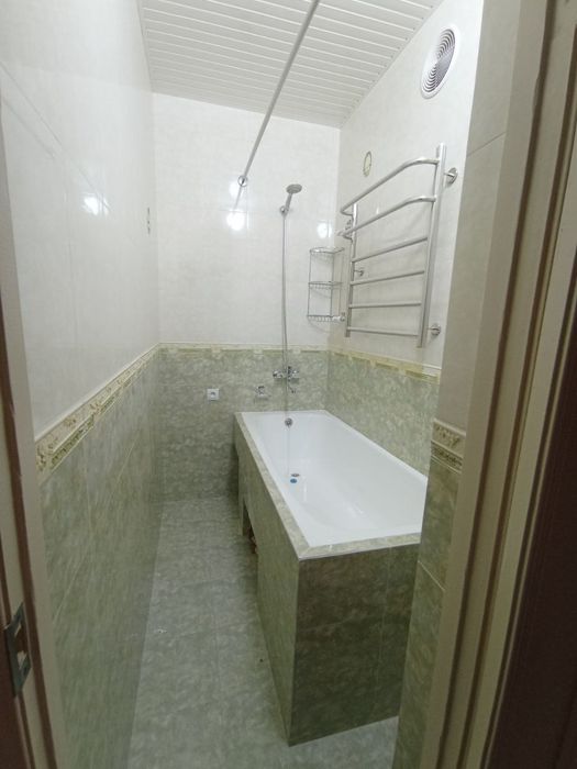 Срочно сдается 3 комнатная квартира переделанная в 4 -х