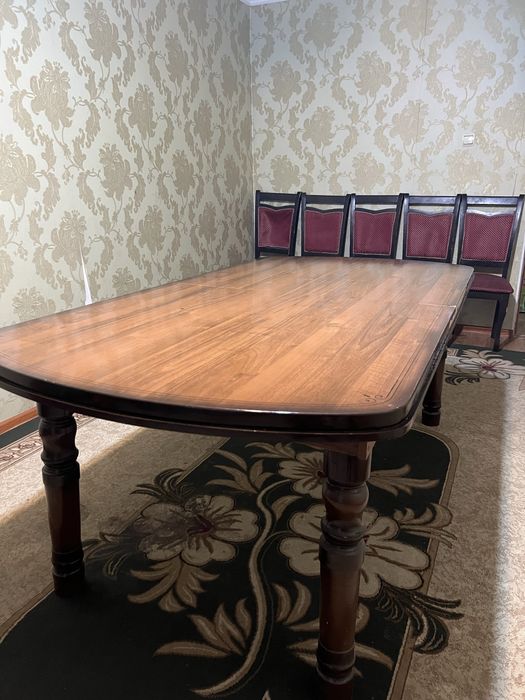 Стол трансформер и стулья