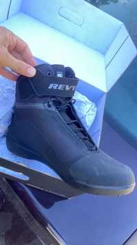 Обувки REVIT Нови