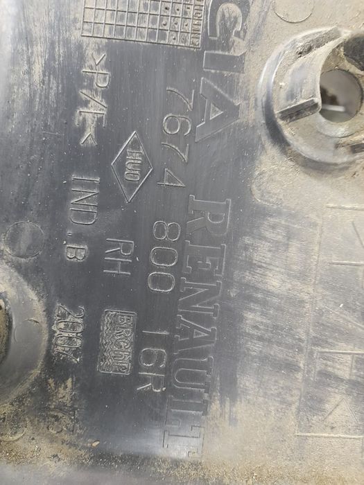 Carenaj roata dreapta spate 767480016R Dacia Duster 1 [2010 - 2013]