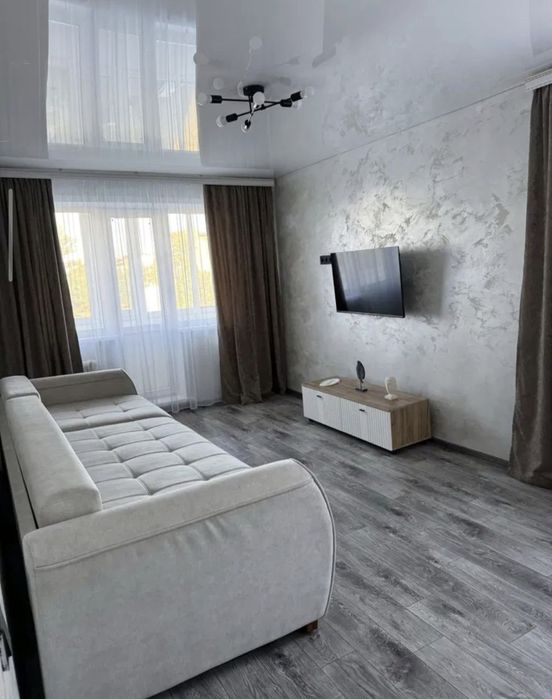 Чиланзар-5 метро Хамза сдается в аренду 2к комнатная с евроремонтом