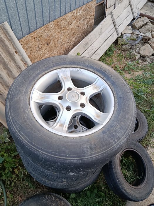 Продам шины в сборе 18