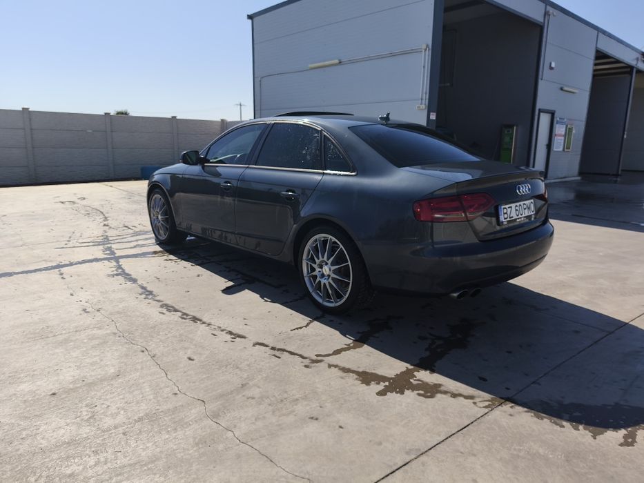 Vand Audi A4 b8 automat!