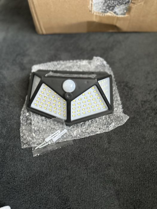 Lampi solare exterior curte / gradina