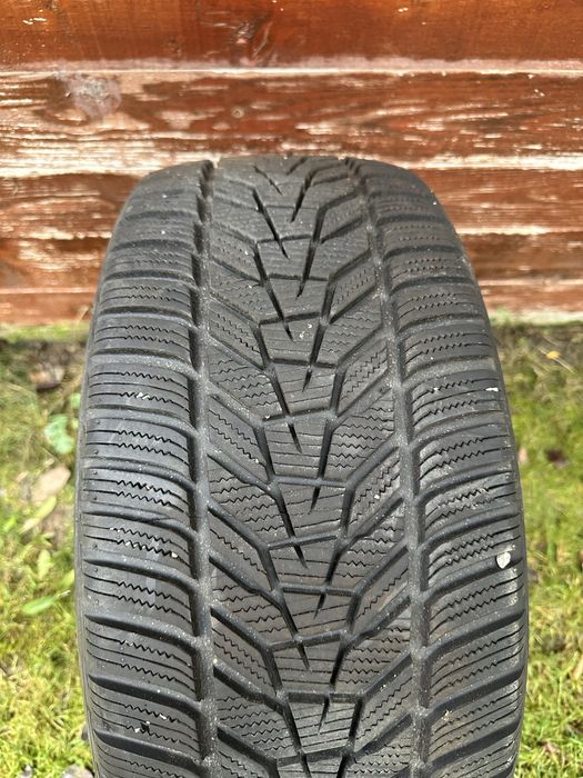 2 anvelope 245/45/17 Hankook ice concept dot 2024