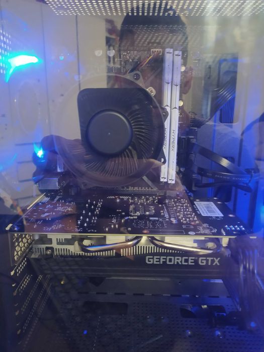 Продам игровой компьютер в отличном состоянии.