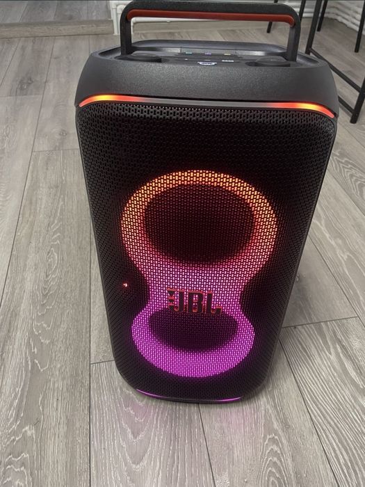 Vând BOXA JBL 120