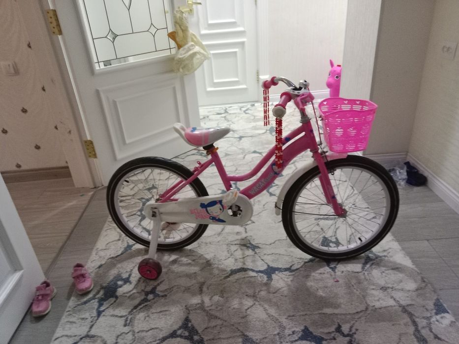 Sirochna sotladi hamda joyi idyal holat yangi bolsh 500 mng telfon raq