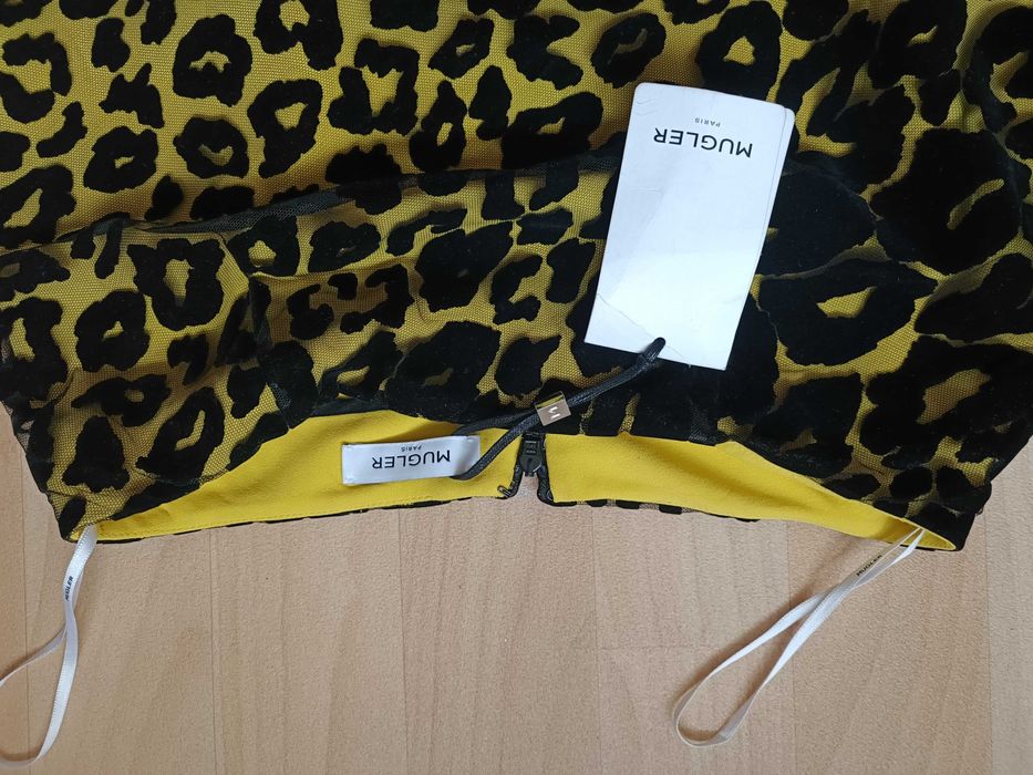 Оригинална Страхотна Пола MUGLER