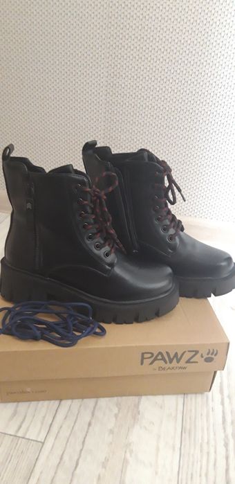 Продам ботинки демисезонные