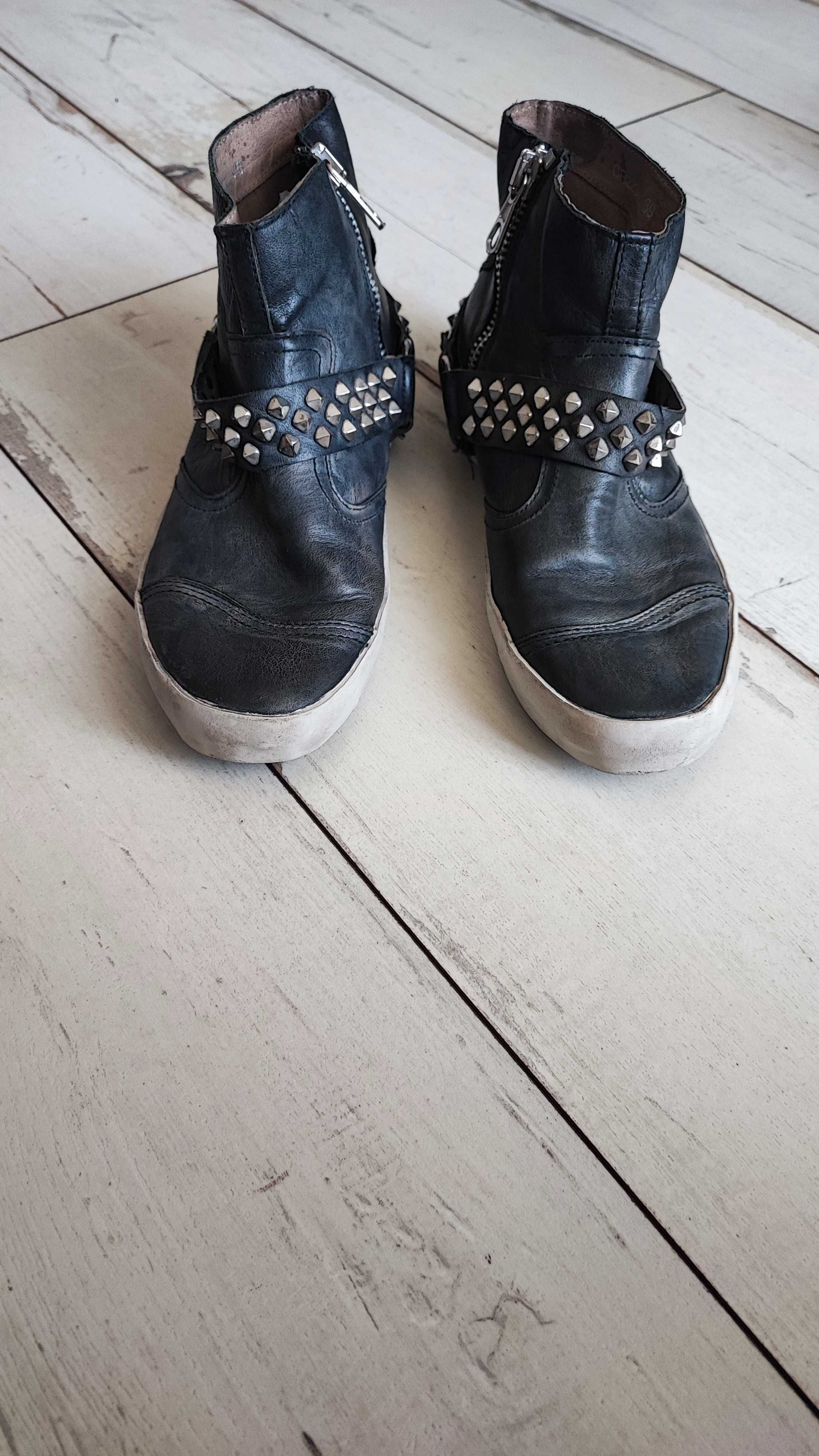 Pantofi sport/casual gen Musette Valentino