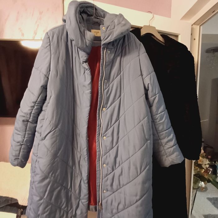 Vânzare haina cu gluga