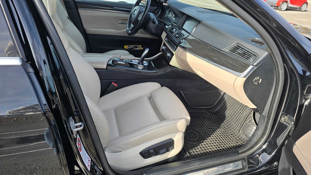 BMW seria 5 F11 520 Xdrive 4X4