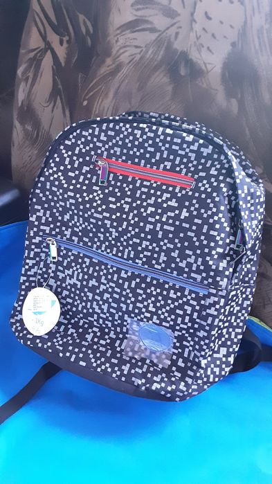 Ghiozdan nou cu 1 compartiment