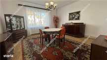 Vila cu 3 camere și 585 mp teren zona Centrala