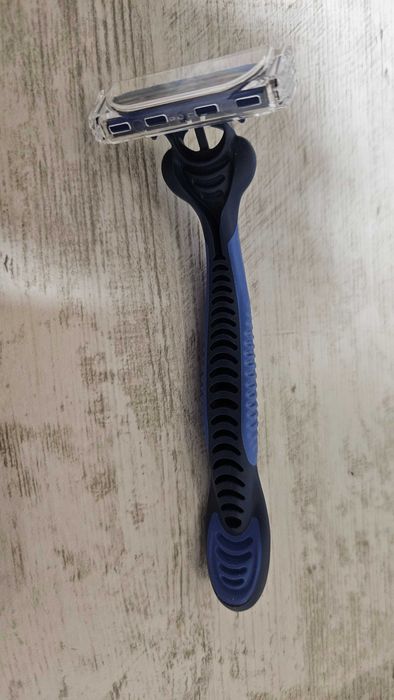 Gillette Blue 3 Plus Самобръсначки за еднократна употреба