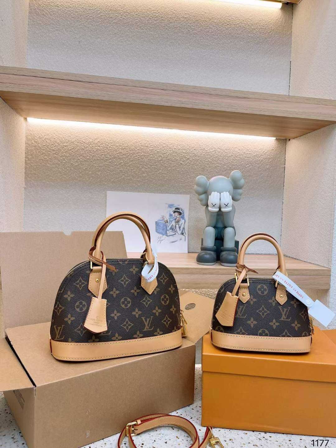 Geanta de mana dama Louis Vuitton LV 3423-456