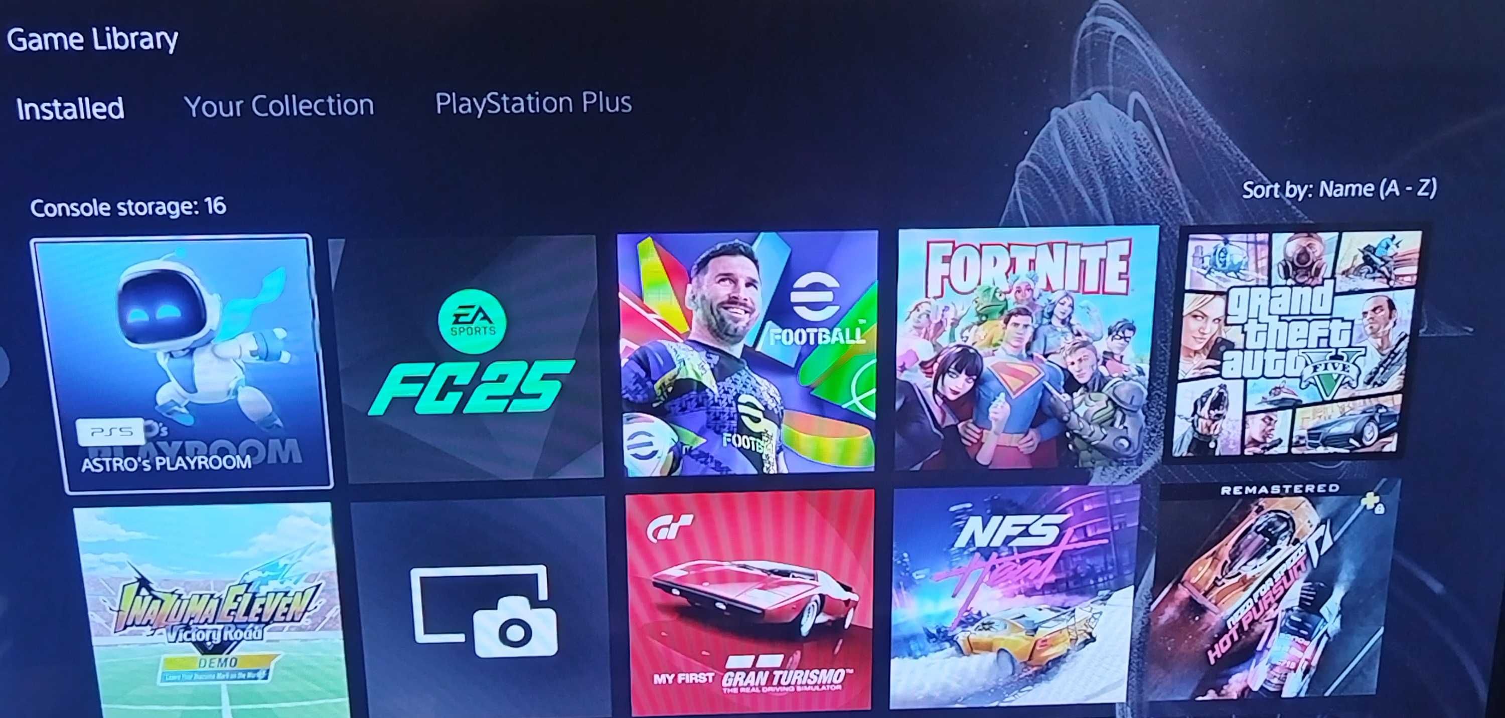 PS5 Digital + 15 игри, FC акаунт, гаранция, кутия оригинален джойстик