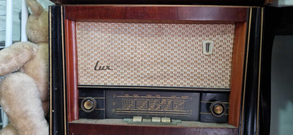 Radiouri vechi de colectie