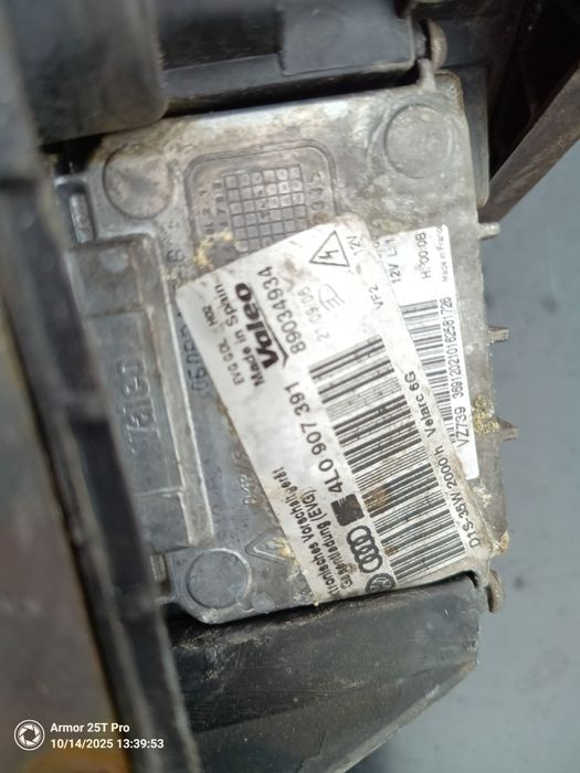 Фарове завиващи за Audi Q7 за части