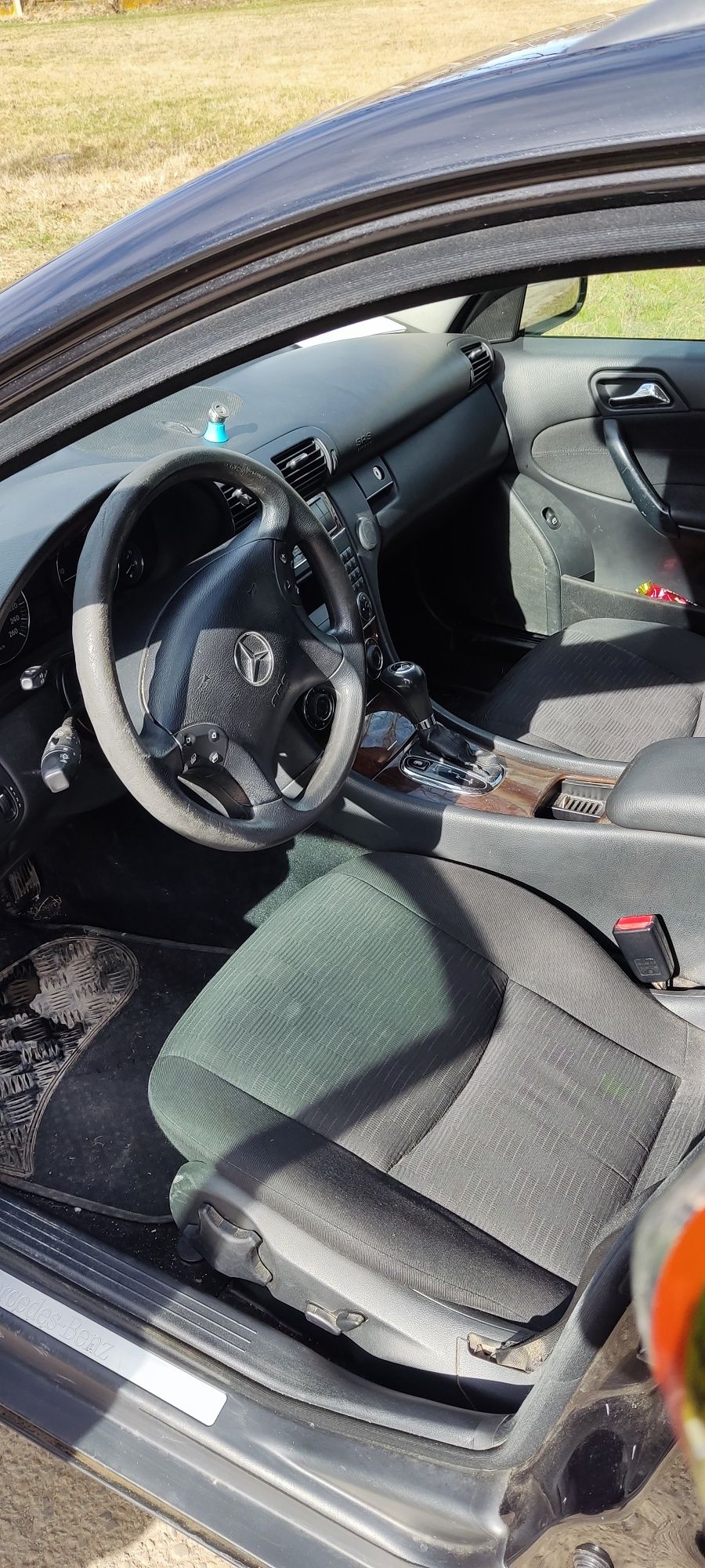 Мерцедес C220 W203